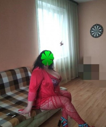 В Москве я знаю самые уютные места, где мы сможем насладиться друг другом. Мои услуги разнообразны и удовлетворят даже самого требовательного господина. Разговоры на любые темы и незабываемые эмоции гарантированы! Ты можешь оценить мои возможности на фото, и узнать, что говорят обо мне мои довольные клиенты. Желаешь эксклюзивный опыт? Тогда скорее нашла того, кого искал! 💋 Мария